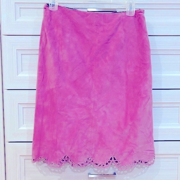 Vintage Purple Pink Leather Skirt with black cutout floral design - Picture 9 of 11